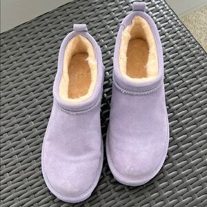 BearPaw Lavender Suede Women's Slippers